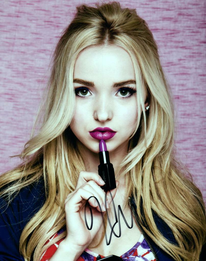 Dove Cameron signed 8x10 Photo Poster painting Picture autographed Pic includes COA