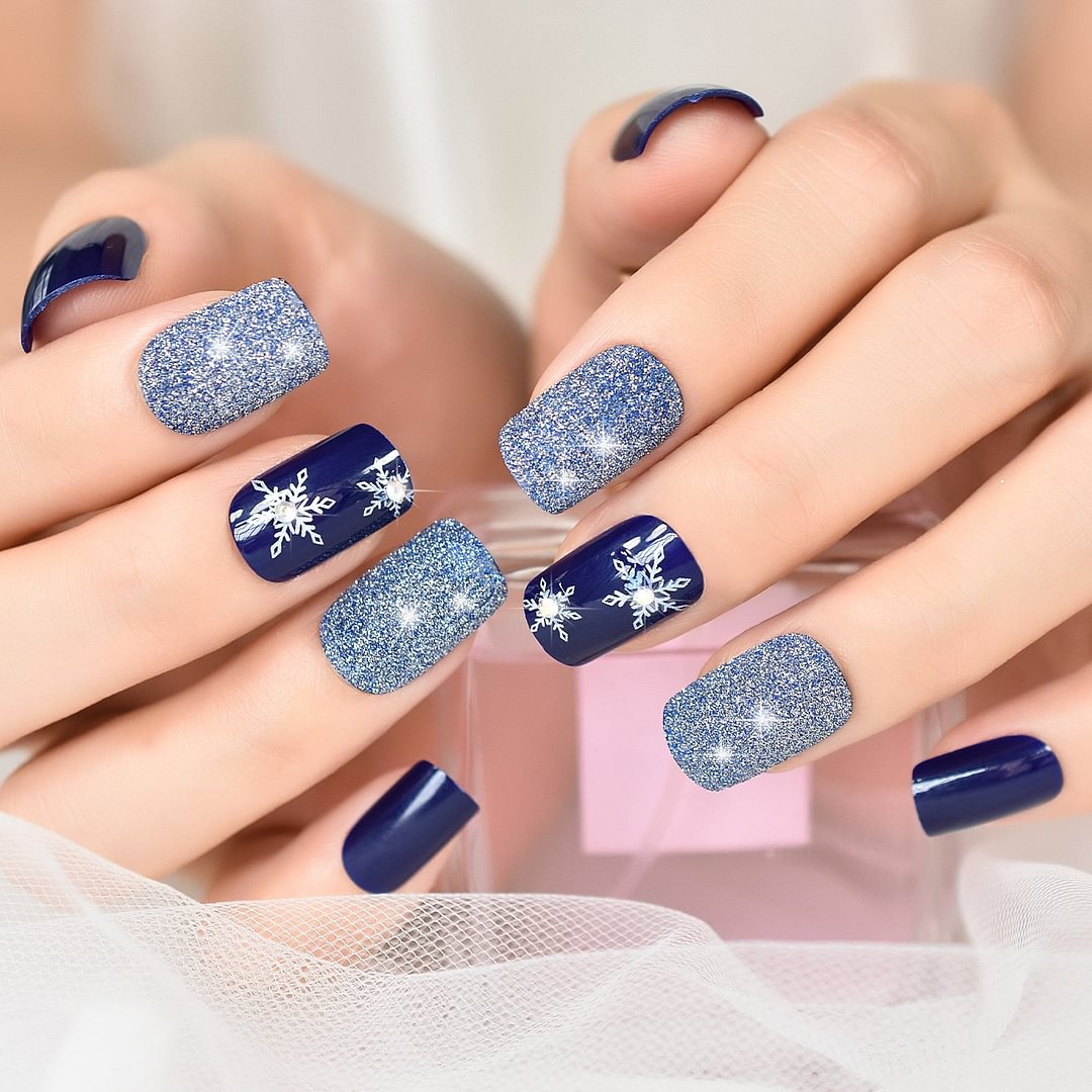 Glitter Cover Full Cover Short Squoval Snow Flower Rhienstone Blue Charms Nails Press On Nail Tips Fake Nails Set With Tabs