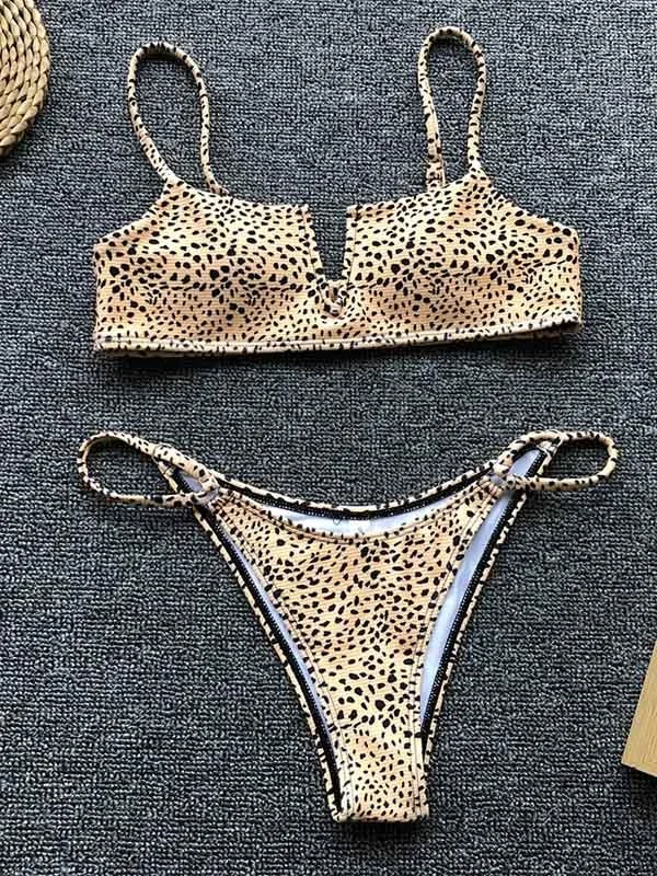 V Wired Textured Bikini Set