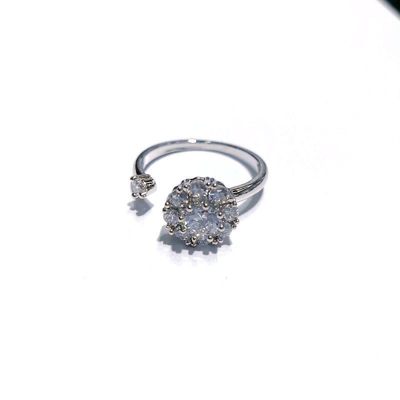 Buzzdaisy Fashion Cool Rotatable zircon couple ring