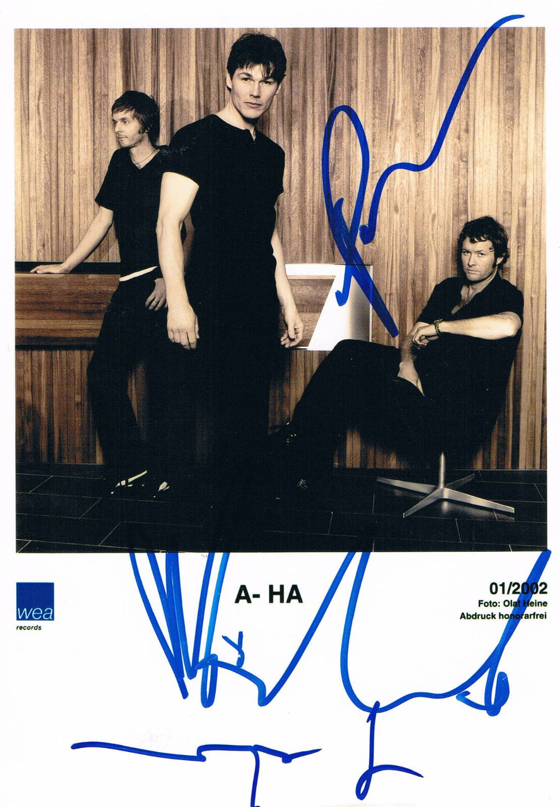 A-Ha genuine autograph 5x7