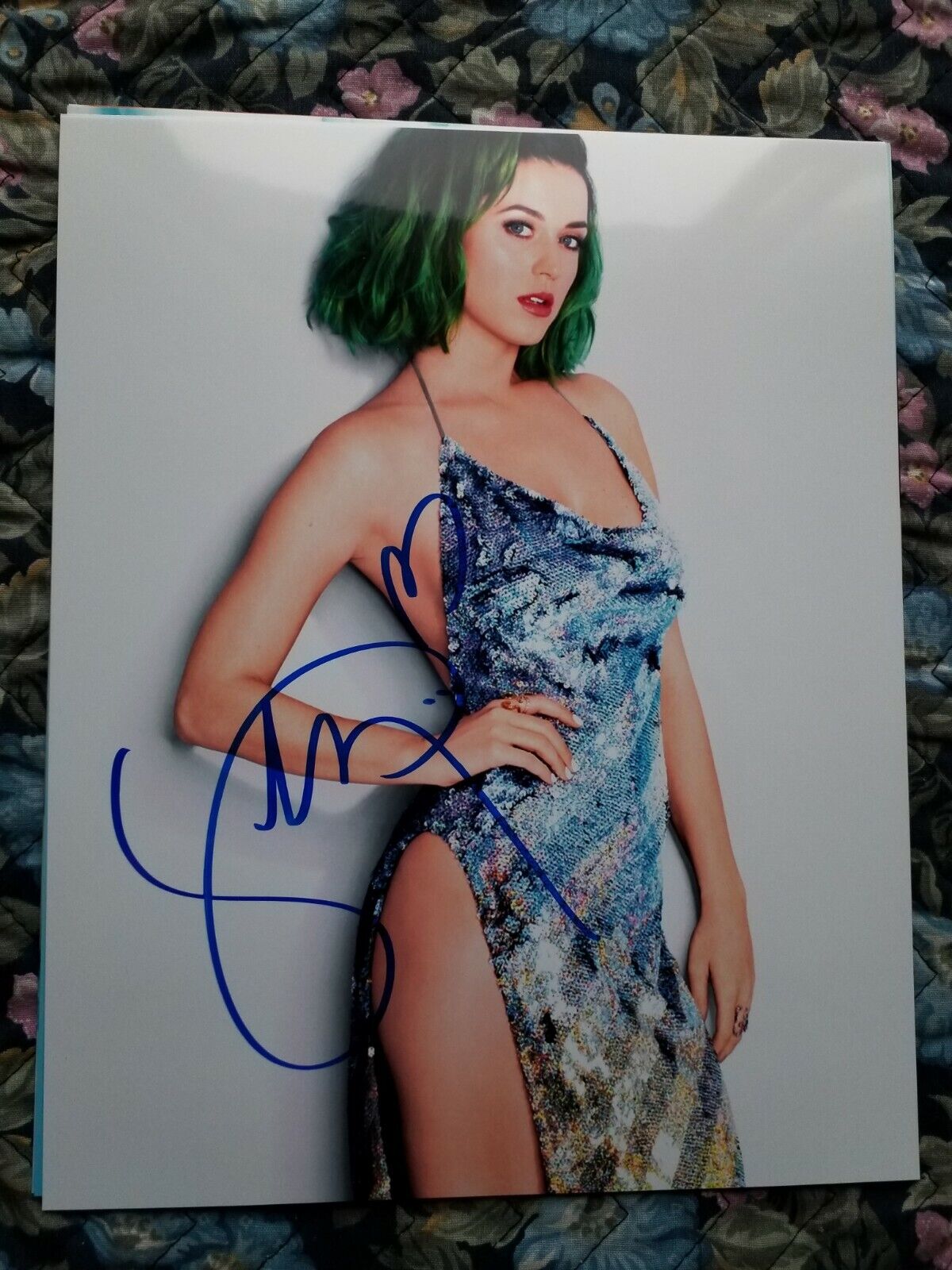 Katy Perry hand Signed 8x10 Photo Poster painting Autographed Singer COA