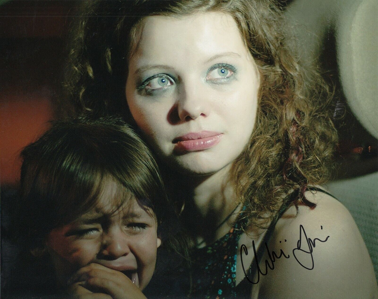 CHLOE LEVINE signed (SAVAGE YOUTH) Movie 8X10 Photo Poster painting STEPHANIE autographed W/COA