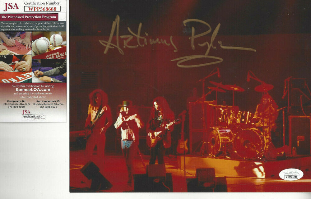 Lynryd Skynyrd drummer Artimus Pyle autographed 8x10 concert Photo Poster painting JSA Cert