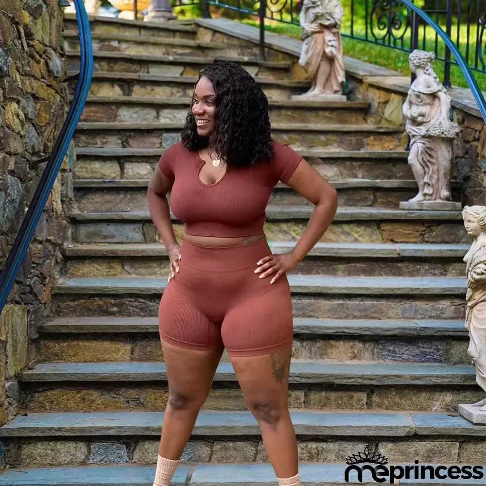 Plus Size Solid Color Short Sleeve Shorts Two Piece Sets