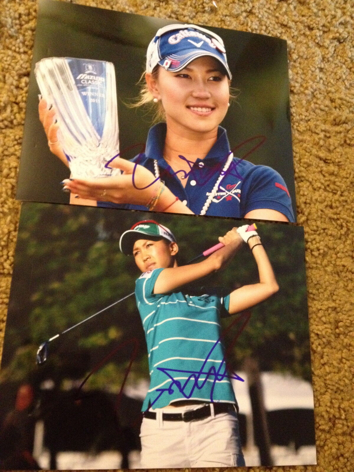 LOT of (2) MOMOKO UEDA JAPAN SIGNED AUTOGRAPHED 8X10 Photo Poster paintingGRAPH LPGA GOLF-PROOF