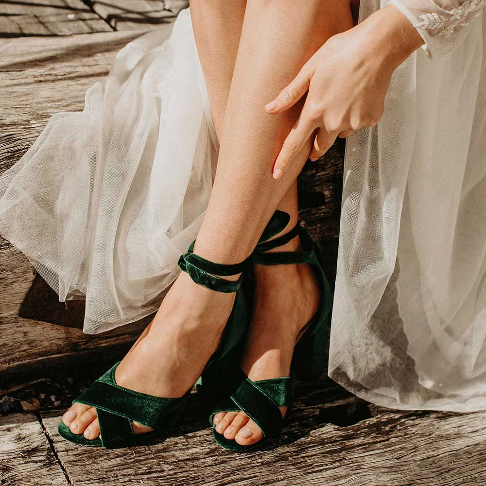 Green Velvet Chunky Heel Sandals Criss-Cross Strappy Bridal Shoes Nicepairs