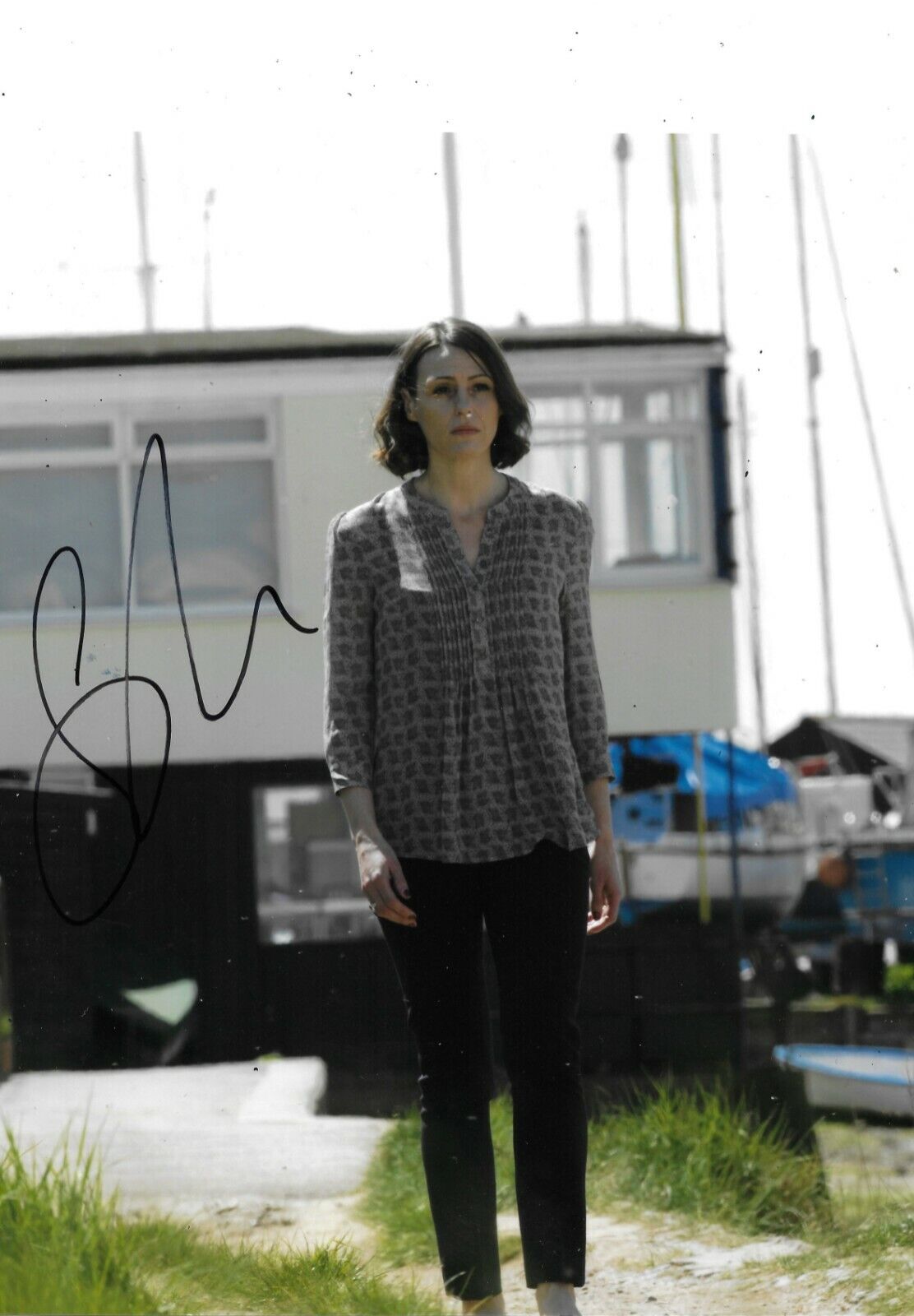 Suranne Jones Signed Doctor Foster 10x8 Photo Poster painting AFTAL