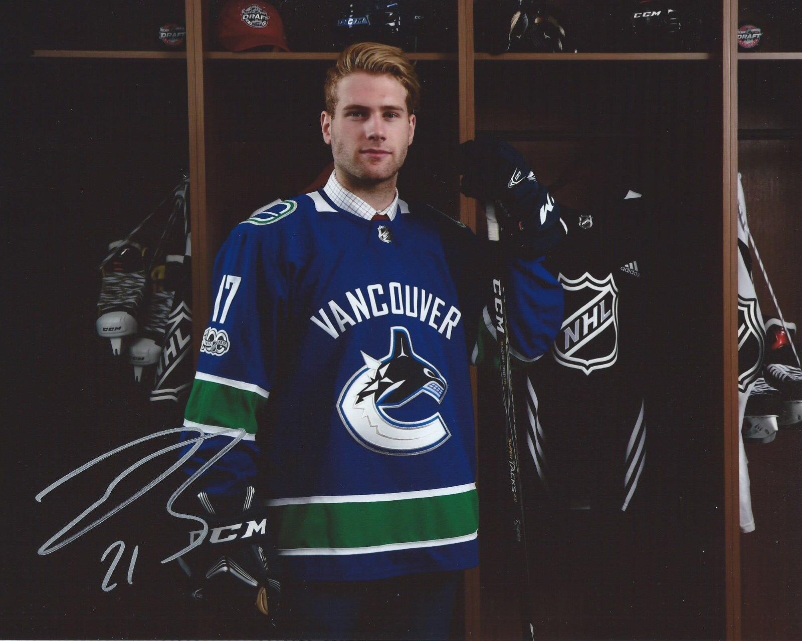 Jonah Gadjovich Signed 8×10 Draft Photo Poster painting Vancouver Canucks Autographed COA