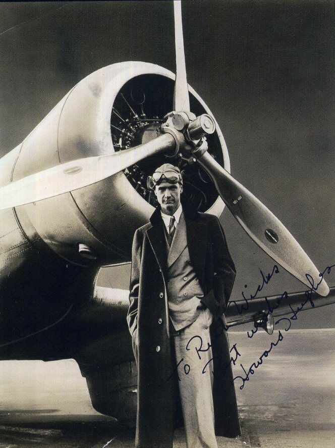 HOWARD HUGHES Signed Photo Poster paintinggraph - Tycoon / Aviator / Inventor / Engineer reprint