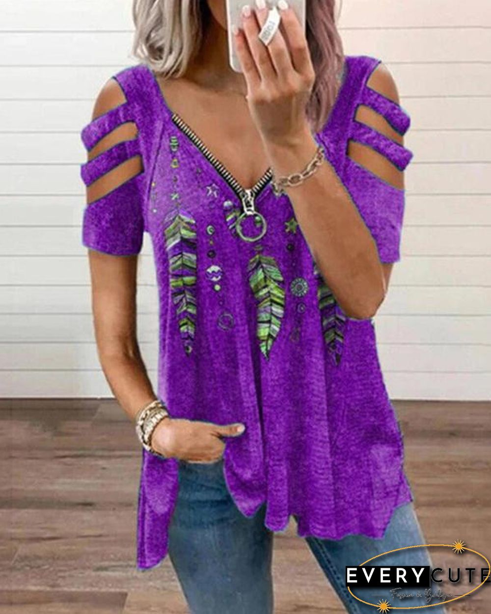 Ethnic Feather Zipper Graphic T-shirt