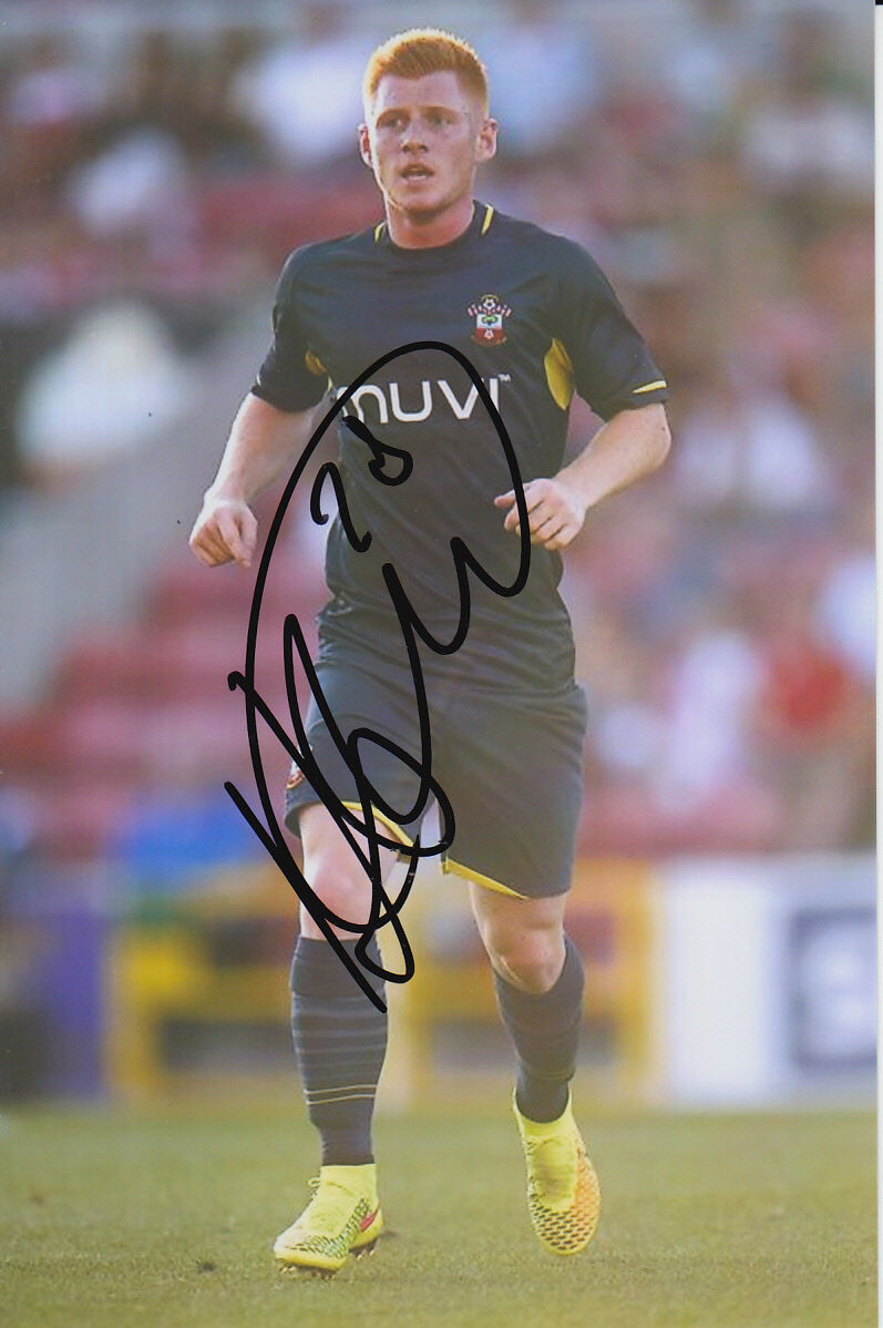 SOUTHAMPTON HAND SIGNED HARRISON REED 6X4 Photo Poster painting 1.