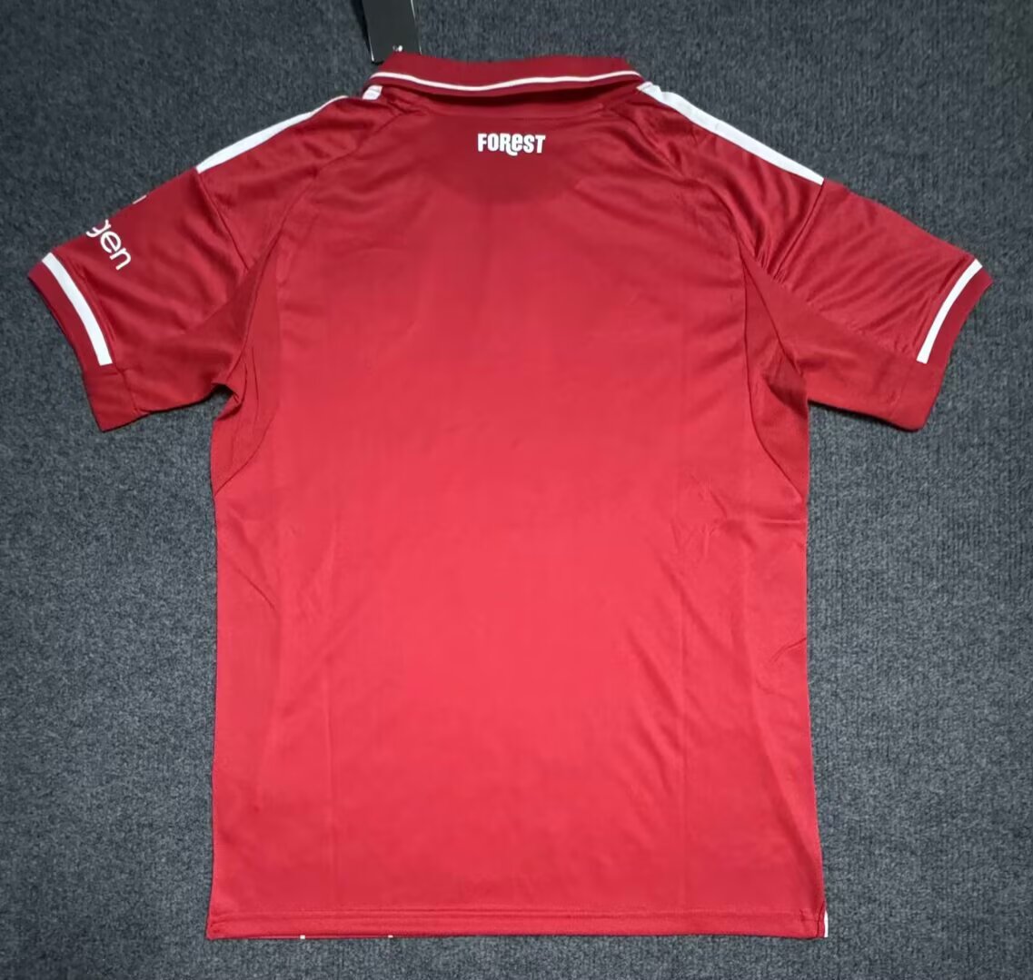 25/26 Nottingham Home Football Jersey 1:1 Thai Quality