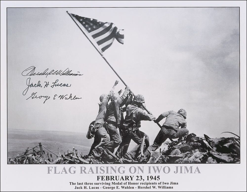 IWO JIMA World War 2 - Signed Photo Poster paintinggraph - WILLIAMS / LUCAS / WAHLEN - preprint