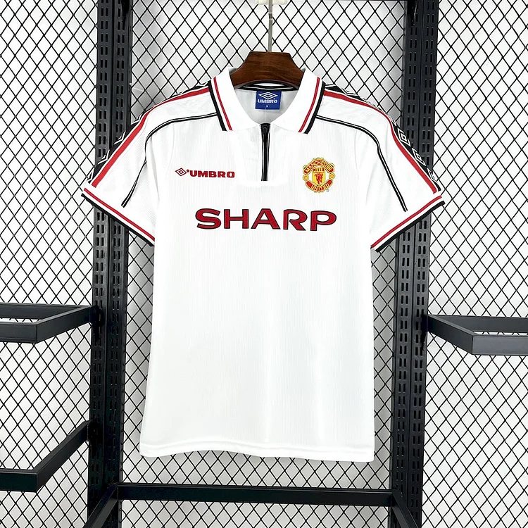 Manchester United 1998/99 Retro White Jersey（98/99 Retro Jersey Remastered Tribute）
