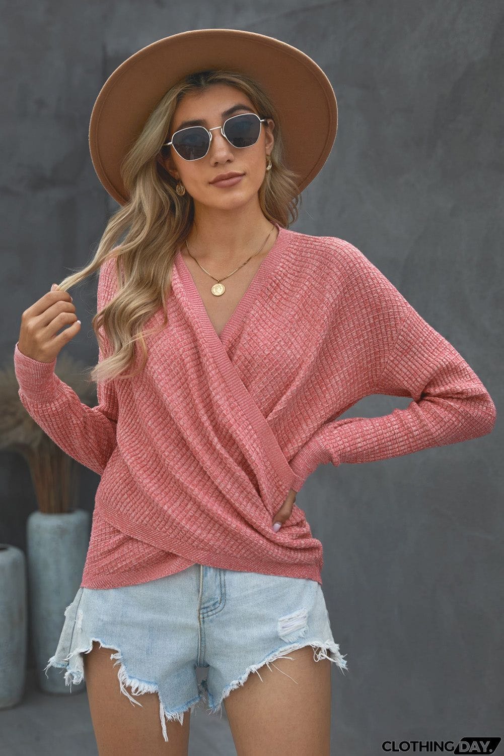 Women's Pink Deep V-neck Long Sleeve Knit Sweater