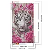 Wei&szlig;er Tiger und Blumen - Rundbohrer Diamantmalerei - 40*70cm (gro&szlig;e Gr&ouml;&szlig;e)