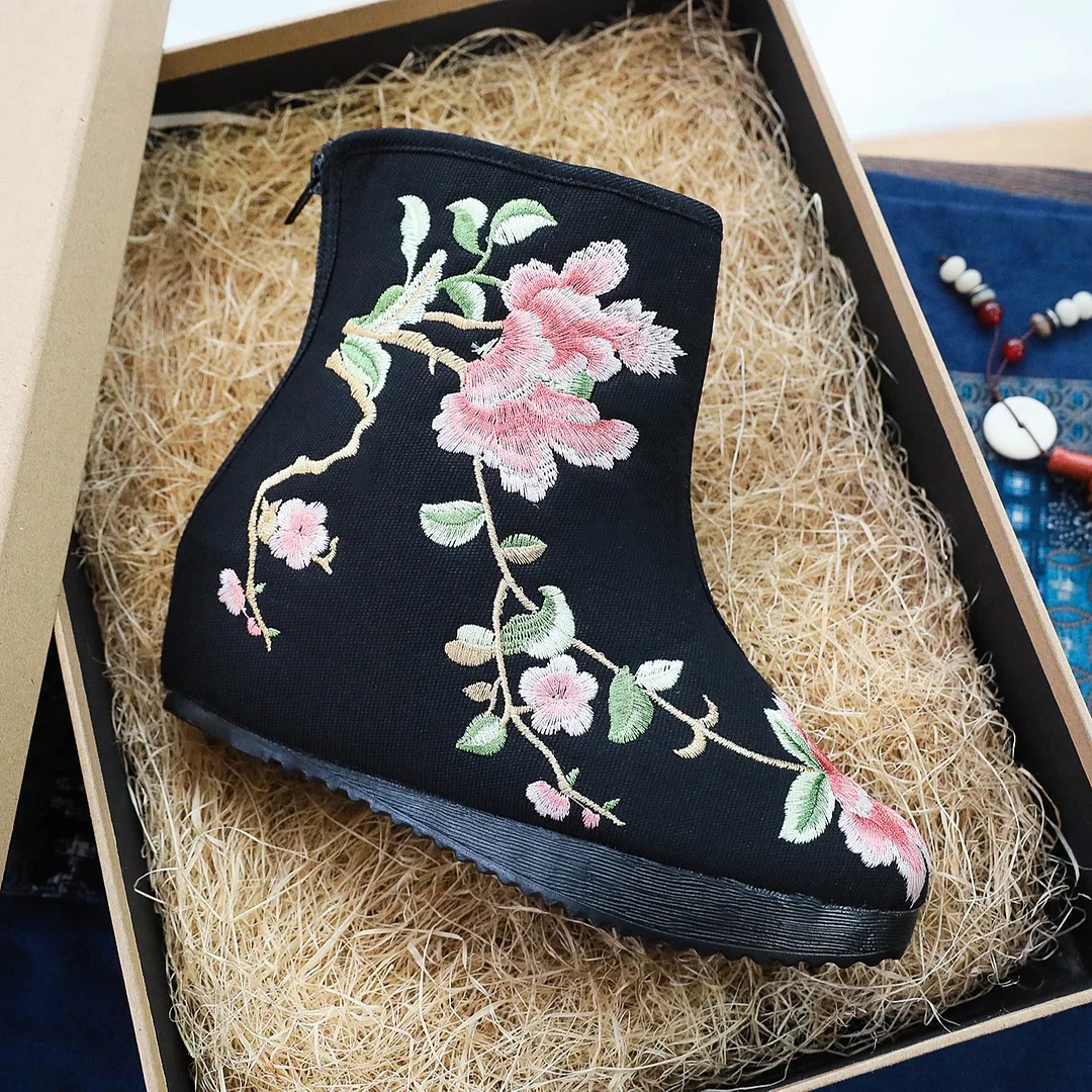 Breakj Breakj Boots Embroidered Cloth Boots Women Winter Clip Cotton And Velvet Short Boots With High Slope Heel And High Heel Embroidered Boots