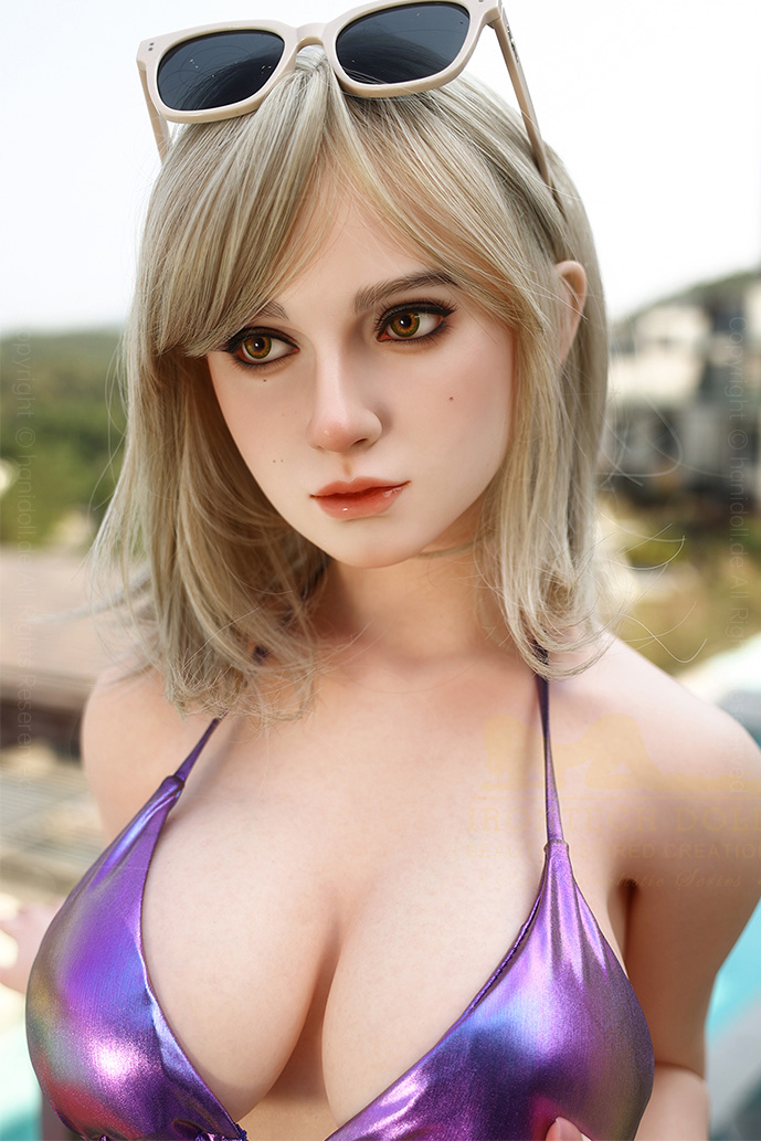 Irontech Doll 167cm Realistisch mit Normale Brüste - Sexpuppe H4477