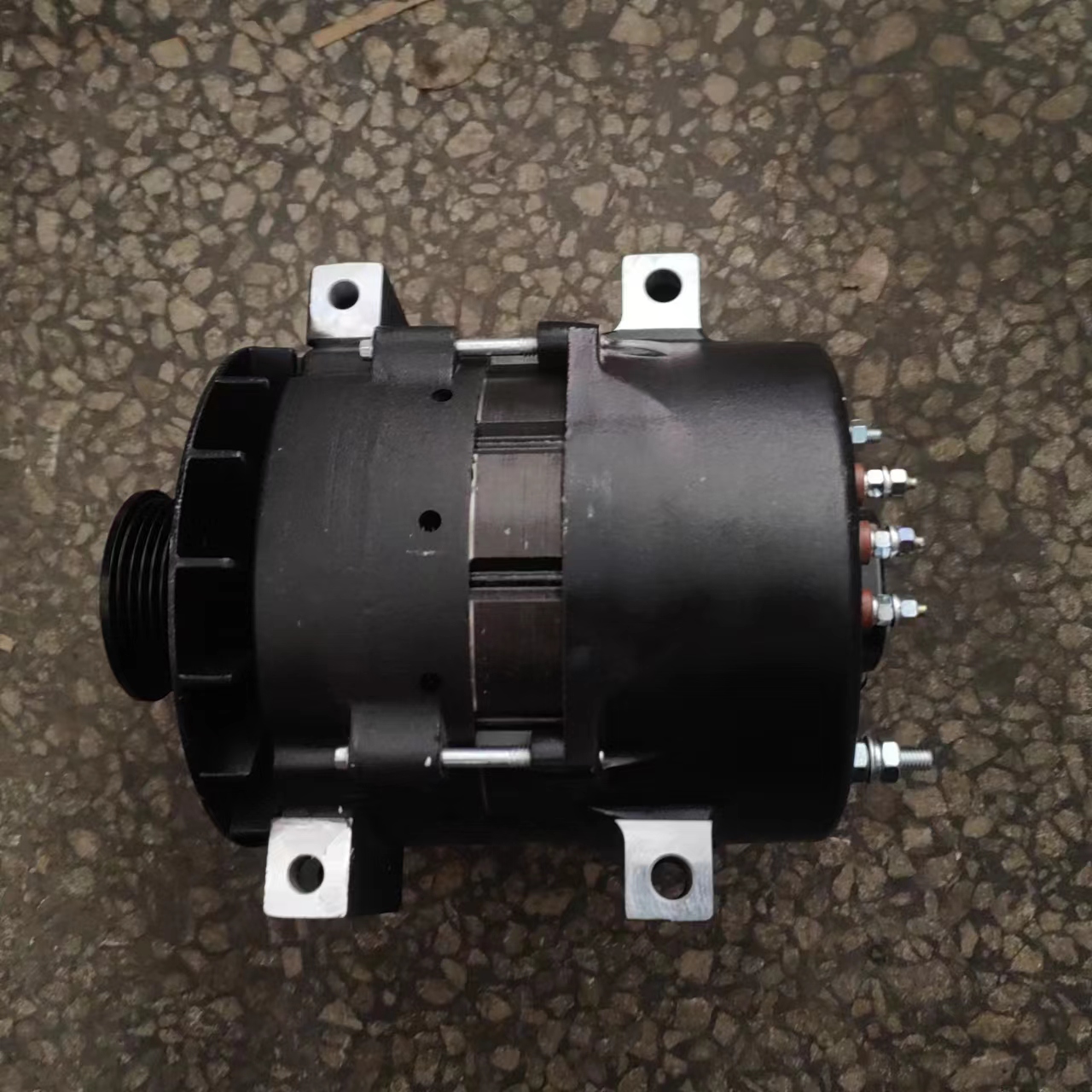 ATG20604 Alternator For Liebherr 9110B excavator  5590000737  BLP3311  BLP3312  BLP3317A   BLP3317 