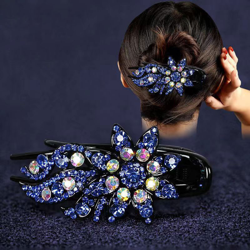Chic Vintage Rhinestone Flower Hair Clip Barrette - Glamorous Bridal Wedding Accessory for Brides and Parties - Dazzling Sparkle and Secure Hold