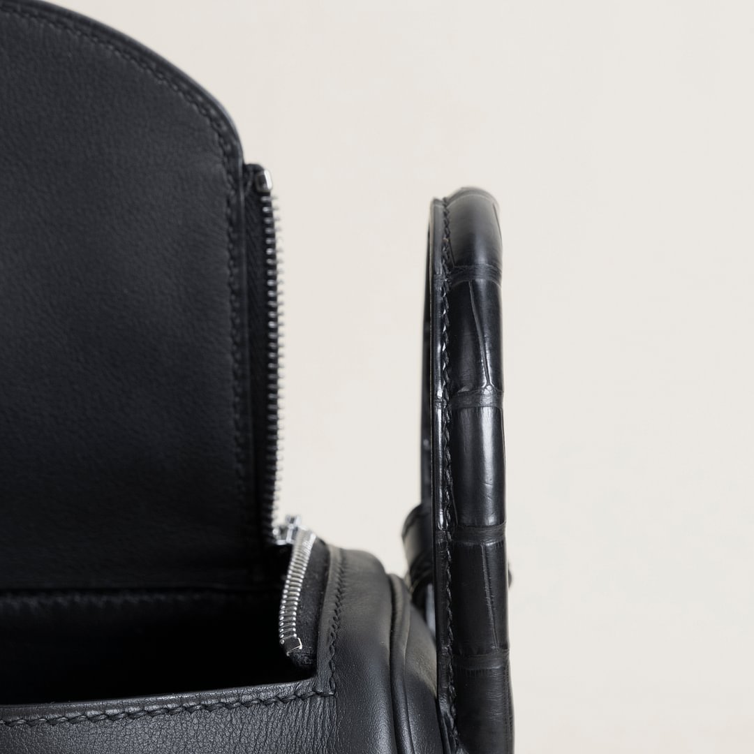 Mini Lindy Touch Swift/Matte Alligator Crocodile leather 89 Noir PHW