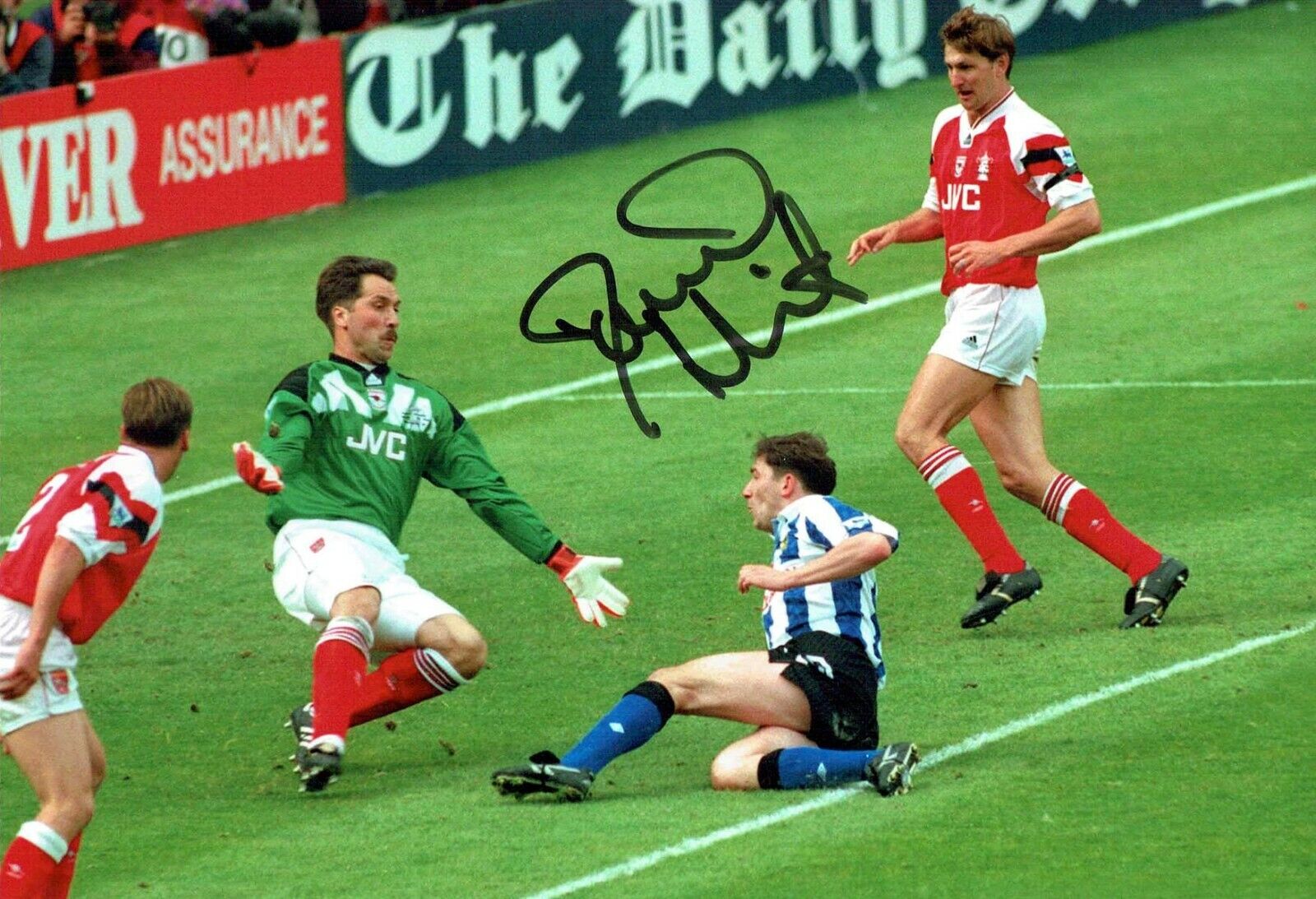 David HIRST Signed Autograph Photo Poster painting D Sheffield Wednesday OWLS Legend AFTAL COA