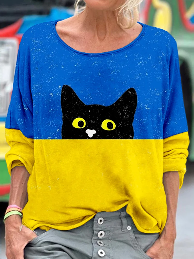 Simpfit Bequemes T-Shirt mit Rundhalsausschnitt und Katzen-Kunstdruck aus der Ukraine