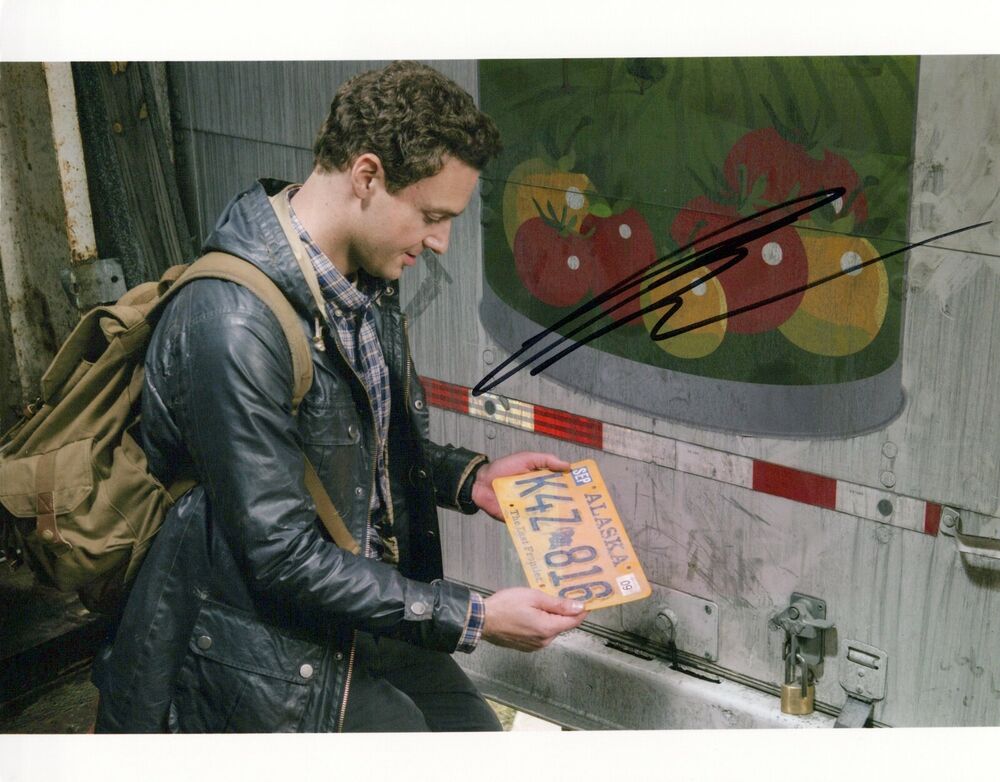 Ross Marquand The Walking Dead autographed Photo Poster painting signed 8x10 #6 Aaron