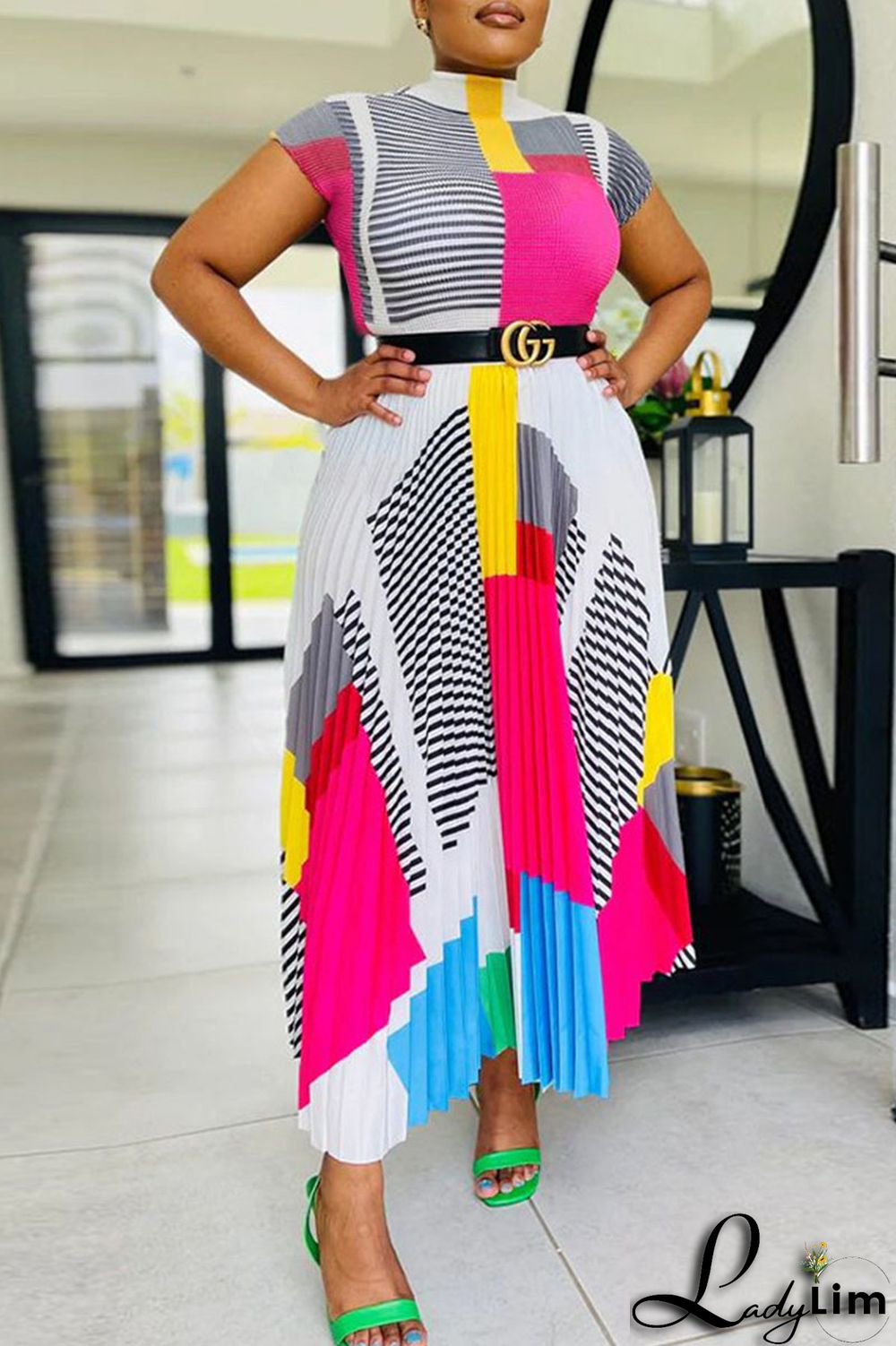 Apricot Casual Elegant Gradual Change Print Patchwork Fold O Neck Short Sleeve Two Pieces