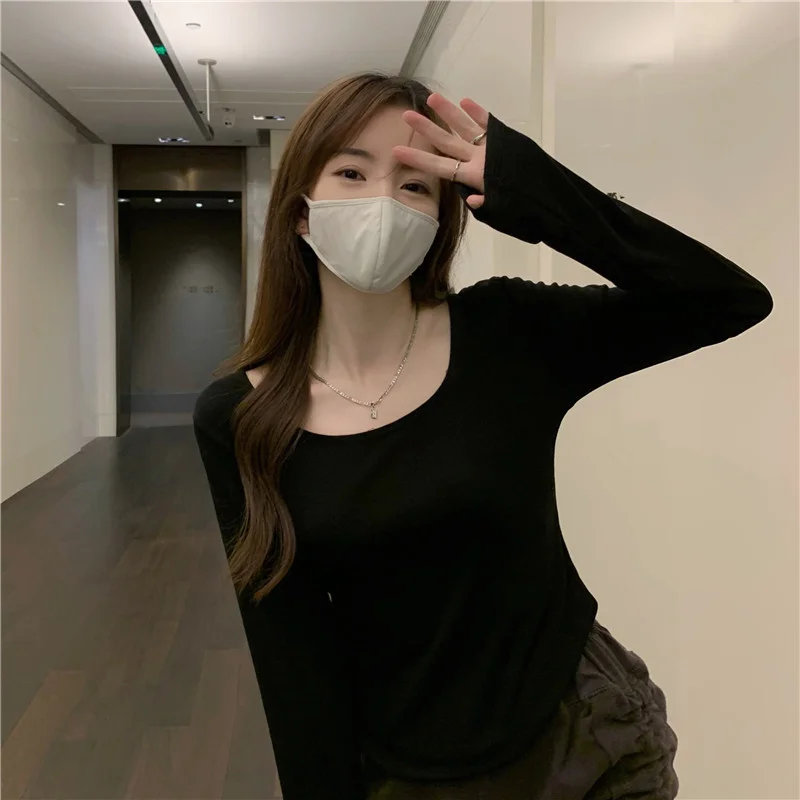 Brownm Brownm Short Long-Sleeved T-Shirt Women's Autumn Dress 2024 New Slim Slim Bottom Shirt Early Autumn Student Jacket