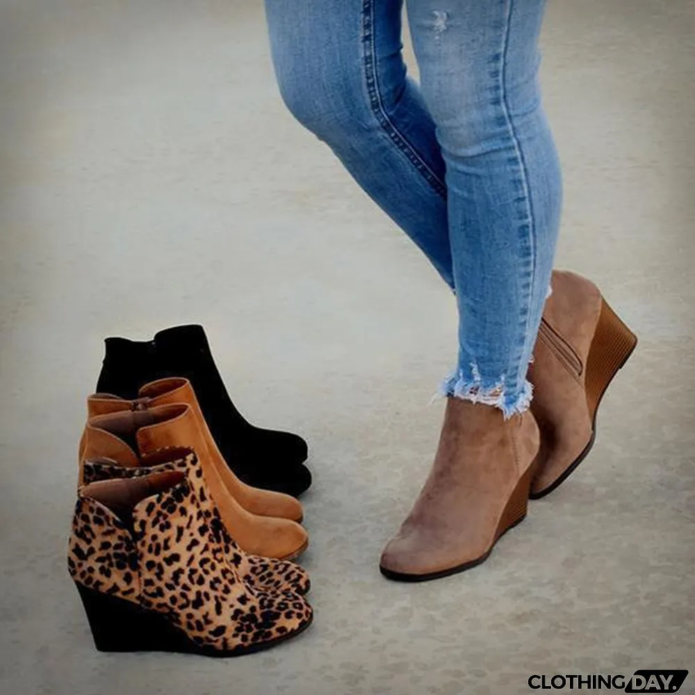 Side Slit Wedge Booties