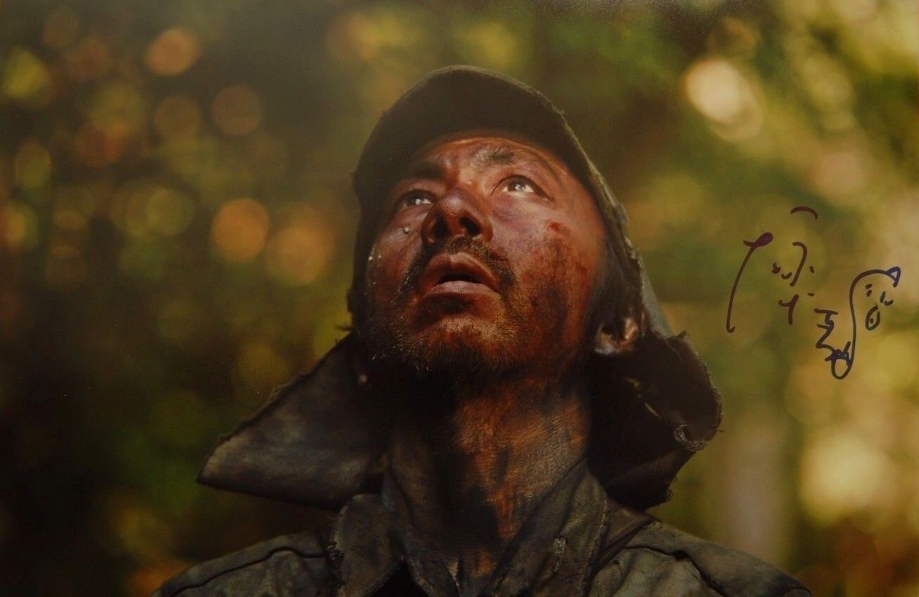 SHINYA TSUKAMOTO In-Person Signed Autographed Photo Poster painting 塚本 晋也 野火 Fires on the Plain