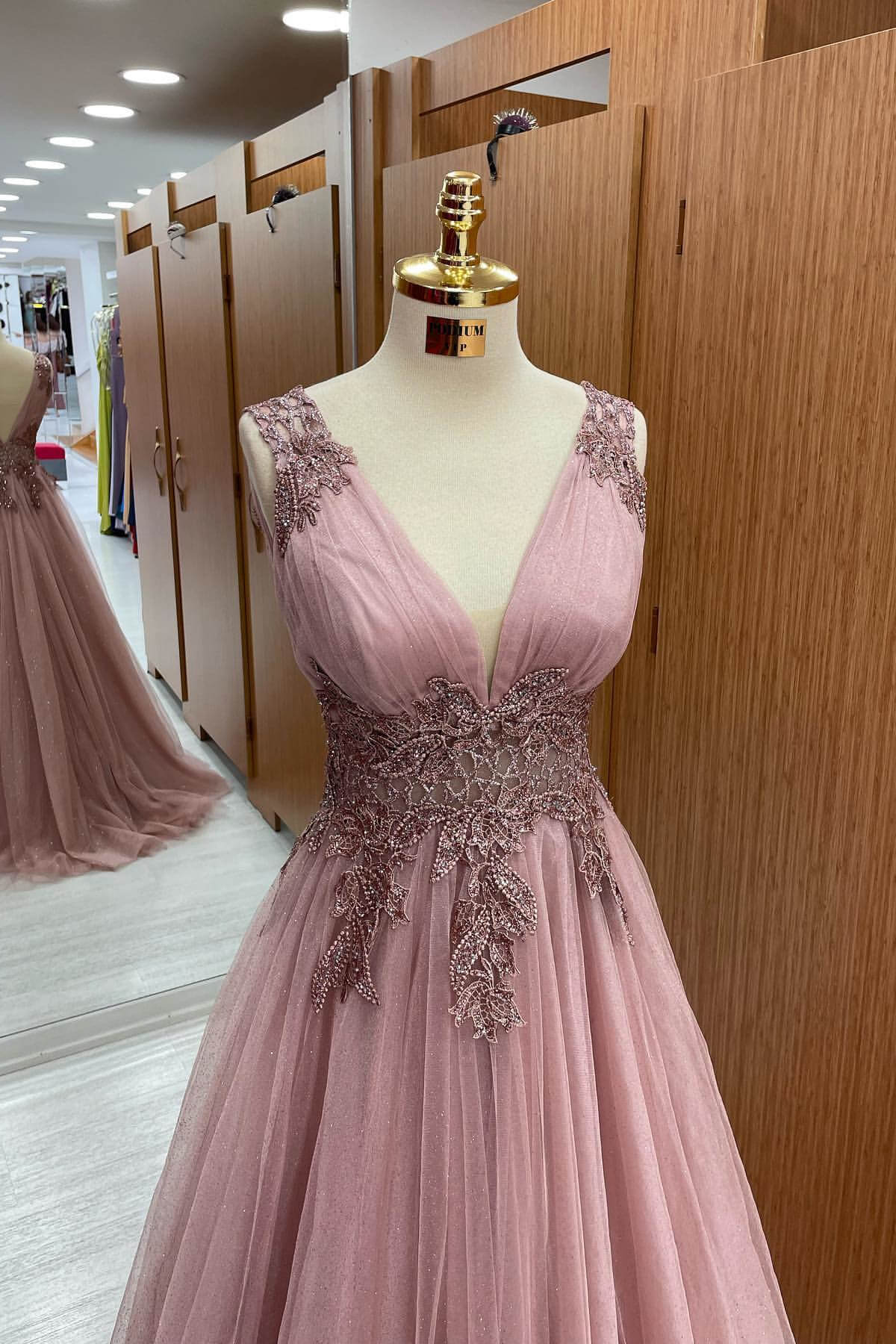 Miabel Sleeveless Dusty Pink Prom Dress Tulle Long With Appliques V-Neck