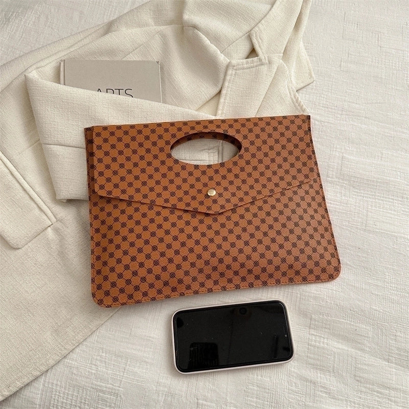 Women's Medium Pu Leather Solid Color Vintage Style Buckle Flip Cover Clutch Bag4