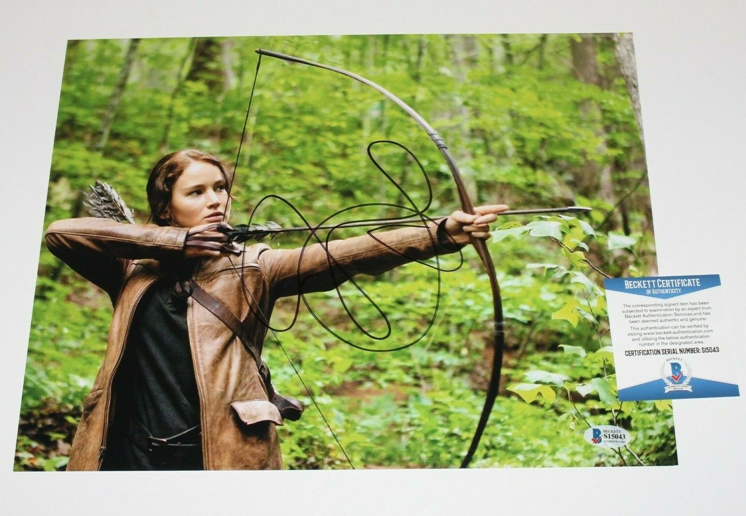 SEXY JENNIFER LAWRENCE SIGNED 'THE HUNGER GAMES' 11x14 Photo Poster painting BECKETT COA KATNISS