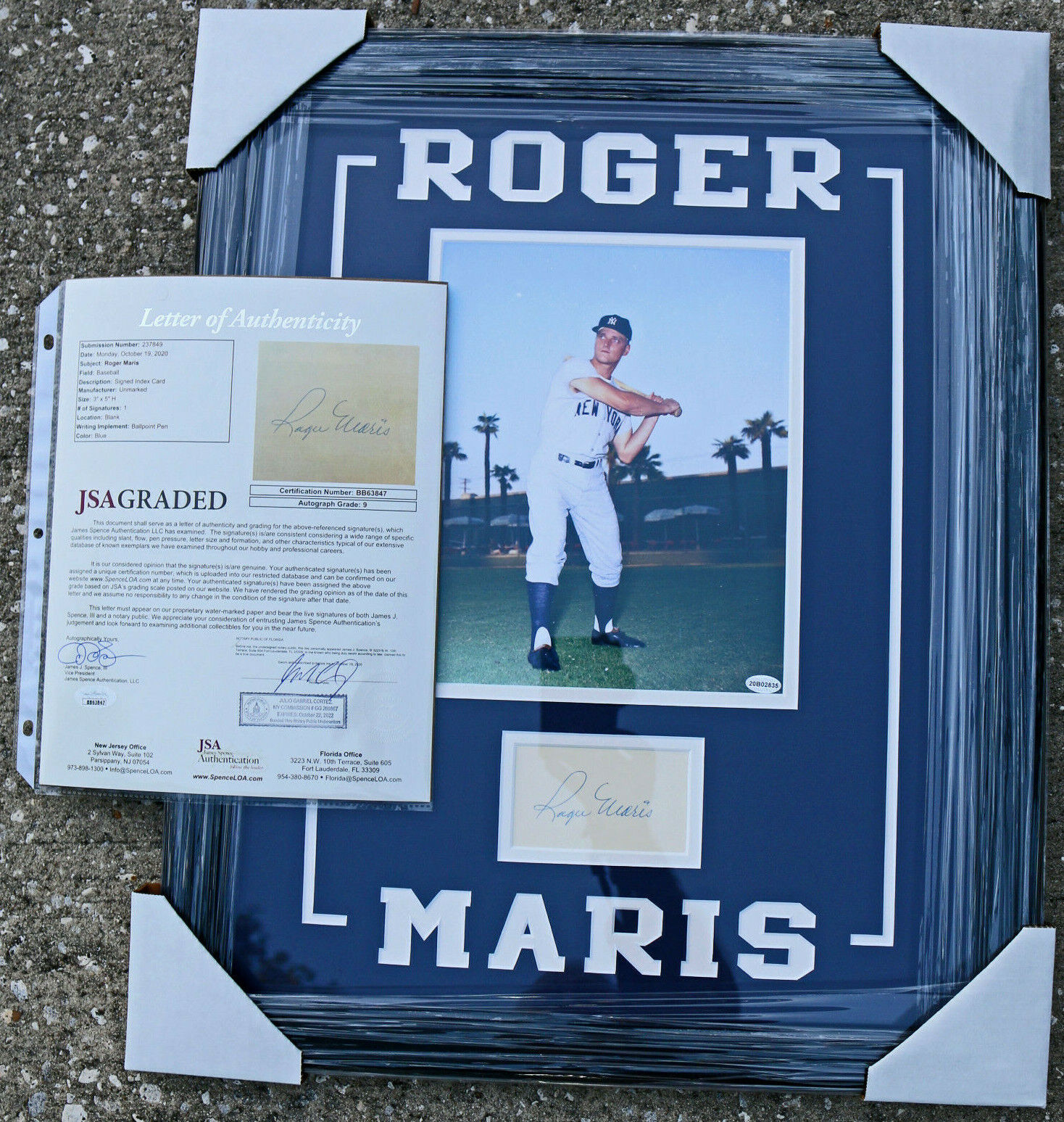 Roger Maris Authentic Signed Framed Display Autograph, MLB, NY Yankees, JSA LOA