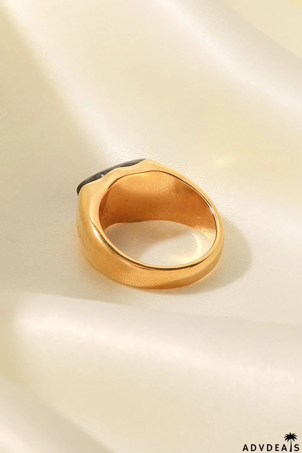 Inlaid Natural Stone Stainless Steel Ring