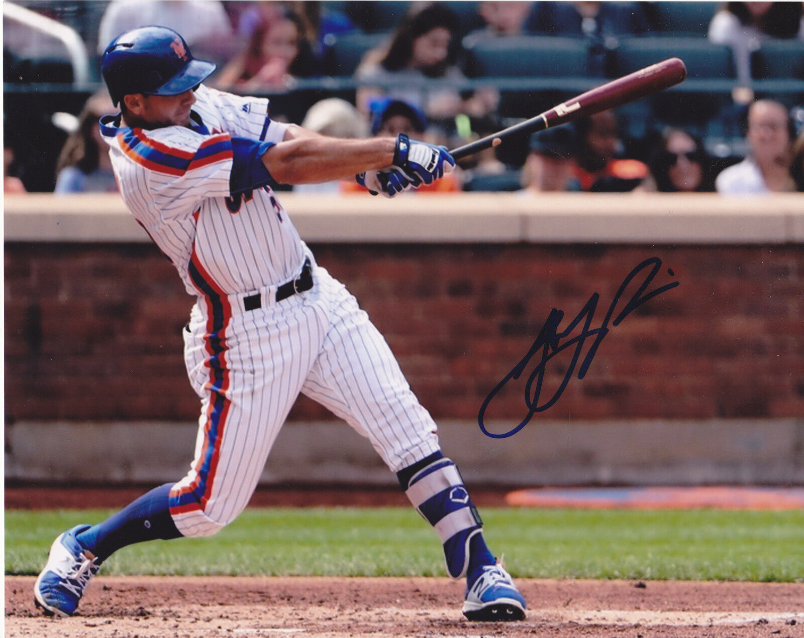 T.J. RIVERA NEW YORK METS ACTION SIGNED 8x10