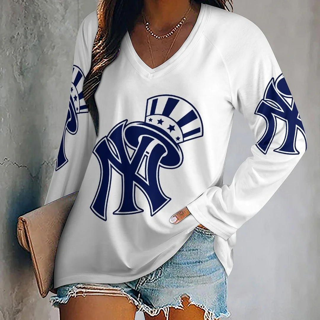 V-neck Long Sleeve Casual T-shirt for  Women and Men Printed with Pattern ,Blue
