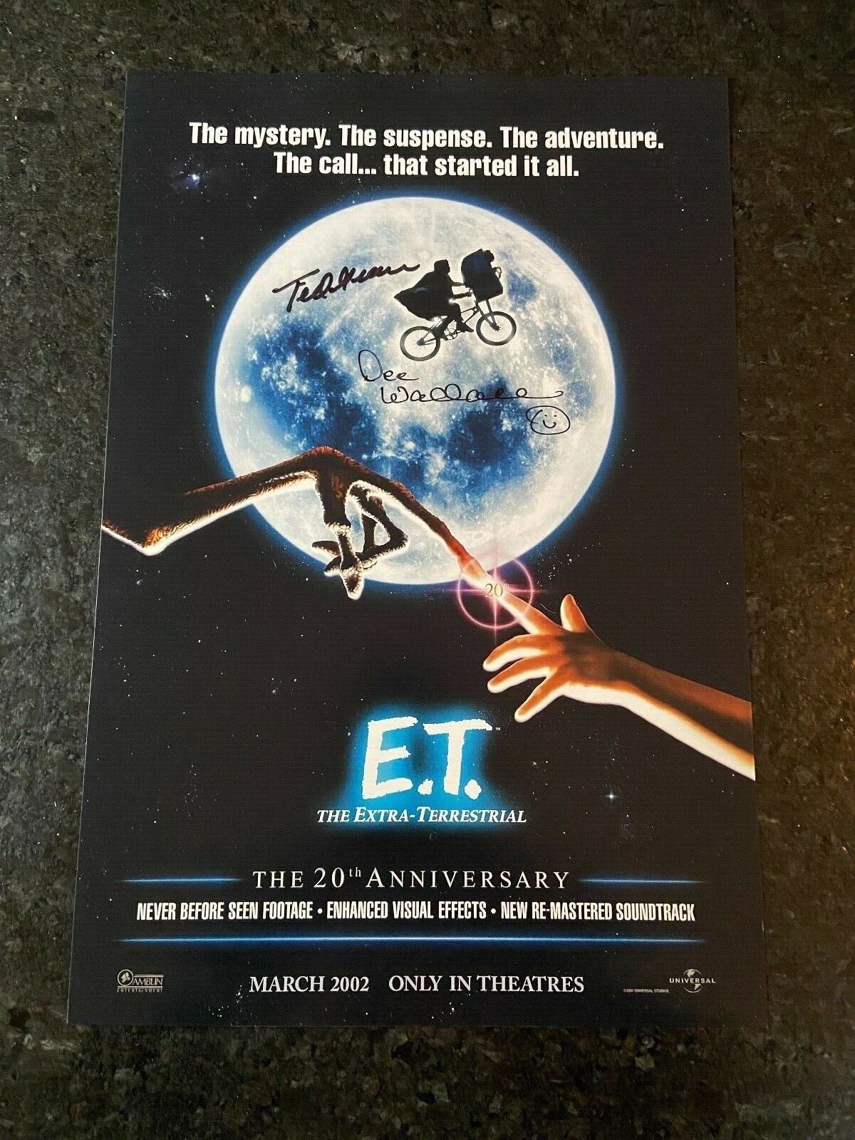 *DEE WALLACE & TED GROSSMAN* signed 12x18 poster *E.T. THE EXTRA-TERRESTRIAL* 2