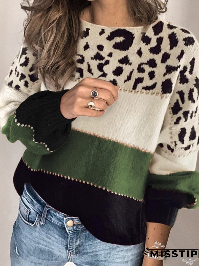 Fashionable and Minimalist winter Sweater