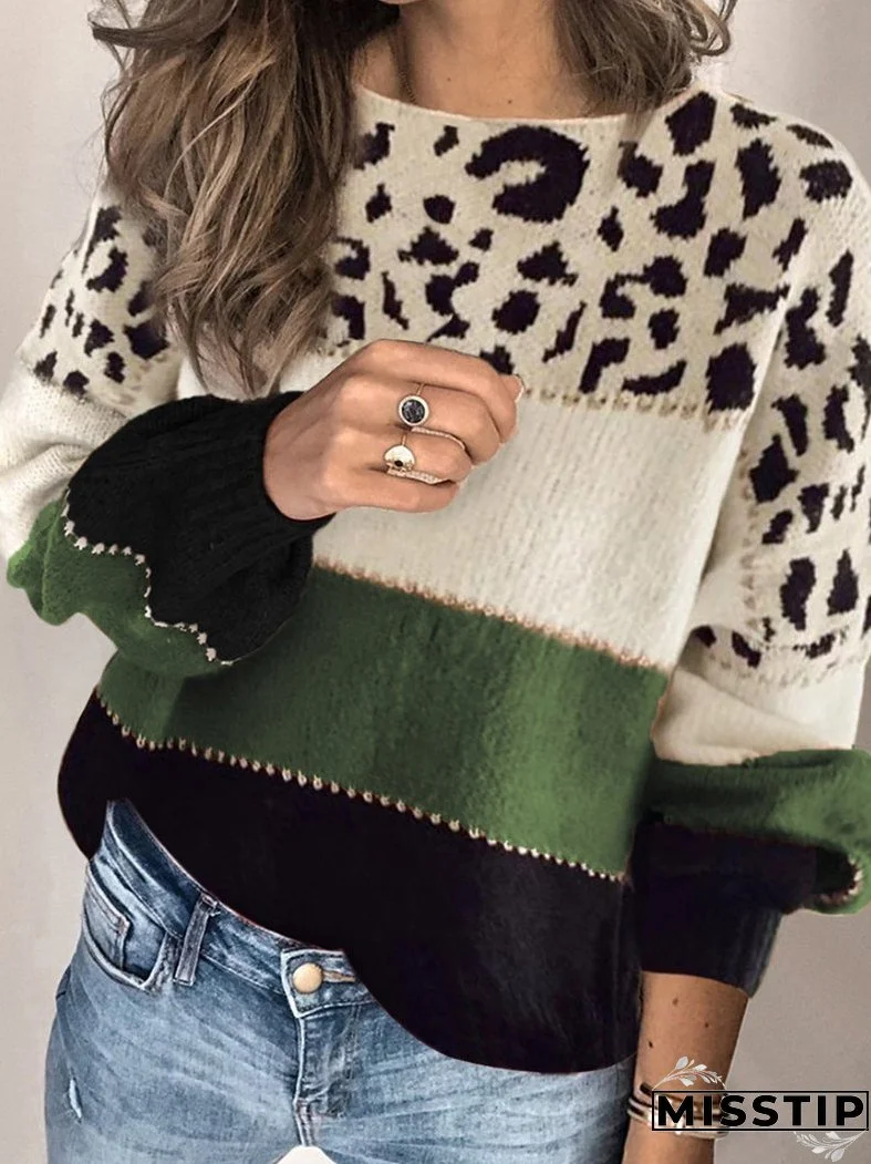 Fashionable and Minimalist winter Sweater