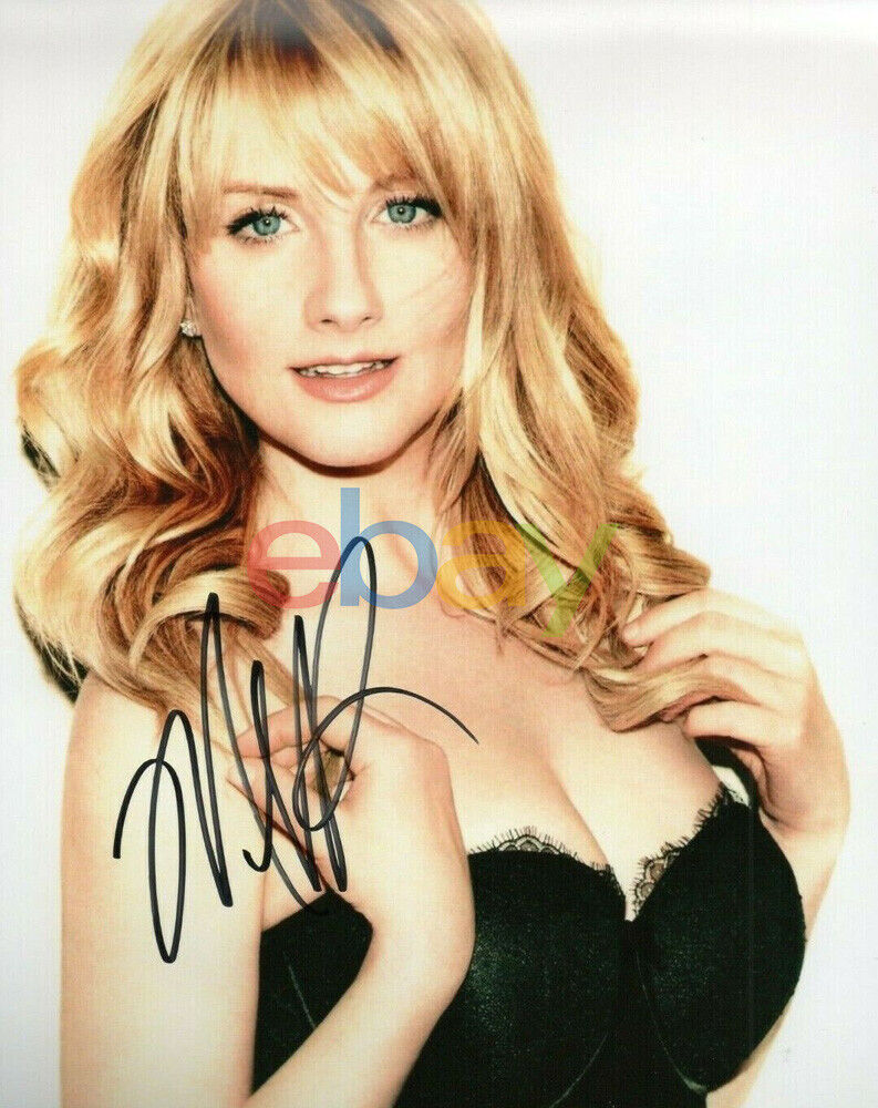 Melissa Rauch signed 8 x 10 Photo Poster painting Cute The Big Bang Theory reprint