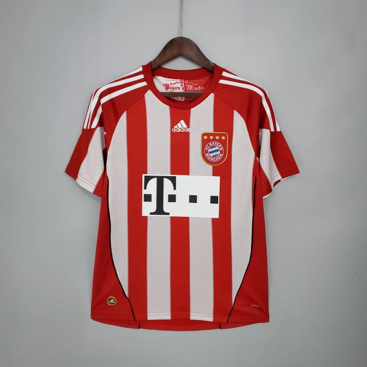2010/11 Bayern Munich home retro jersey