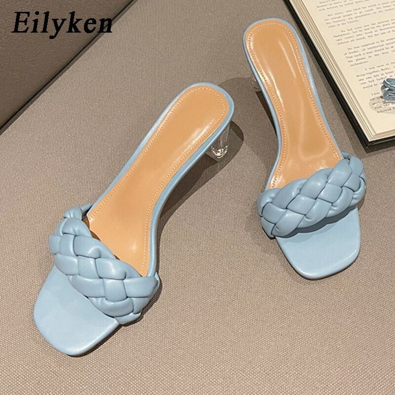 Eilyken 2021 New Fashion Weave Sandals Open Toe Low Heel Casual Home Slides Summer Ladies Slip On Beach Sandal