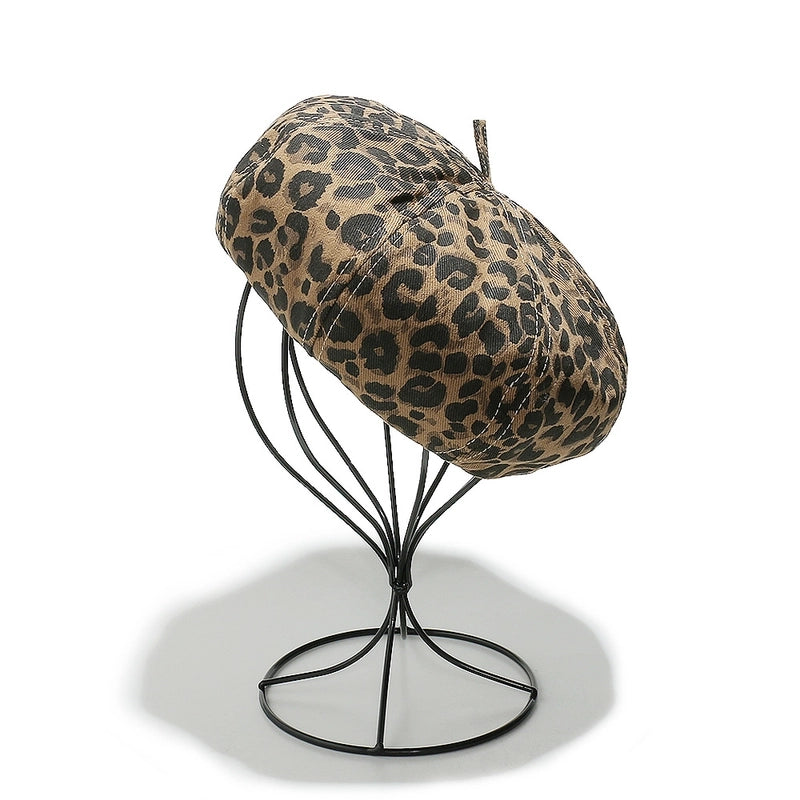 Women’s Casual Elegant Retro Leopard Printing Eaveless Beret Hat