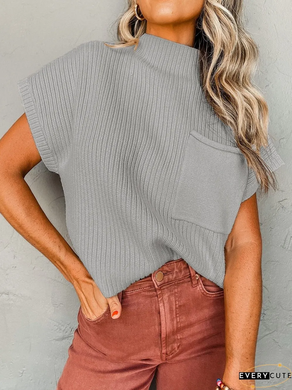 Loose-Fitting Short Sleeve Mock Neck Top