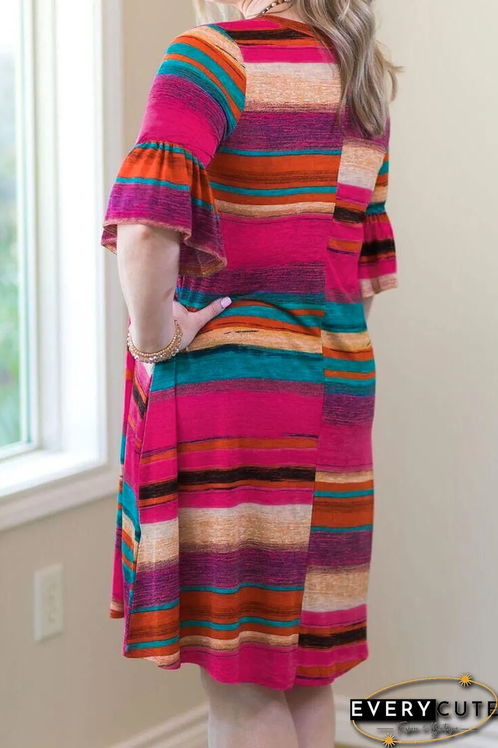 Multicolor Ruffled Sleeves Serape Print Plus Size Dress