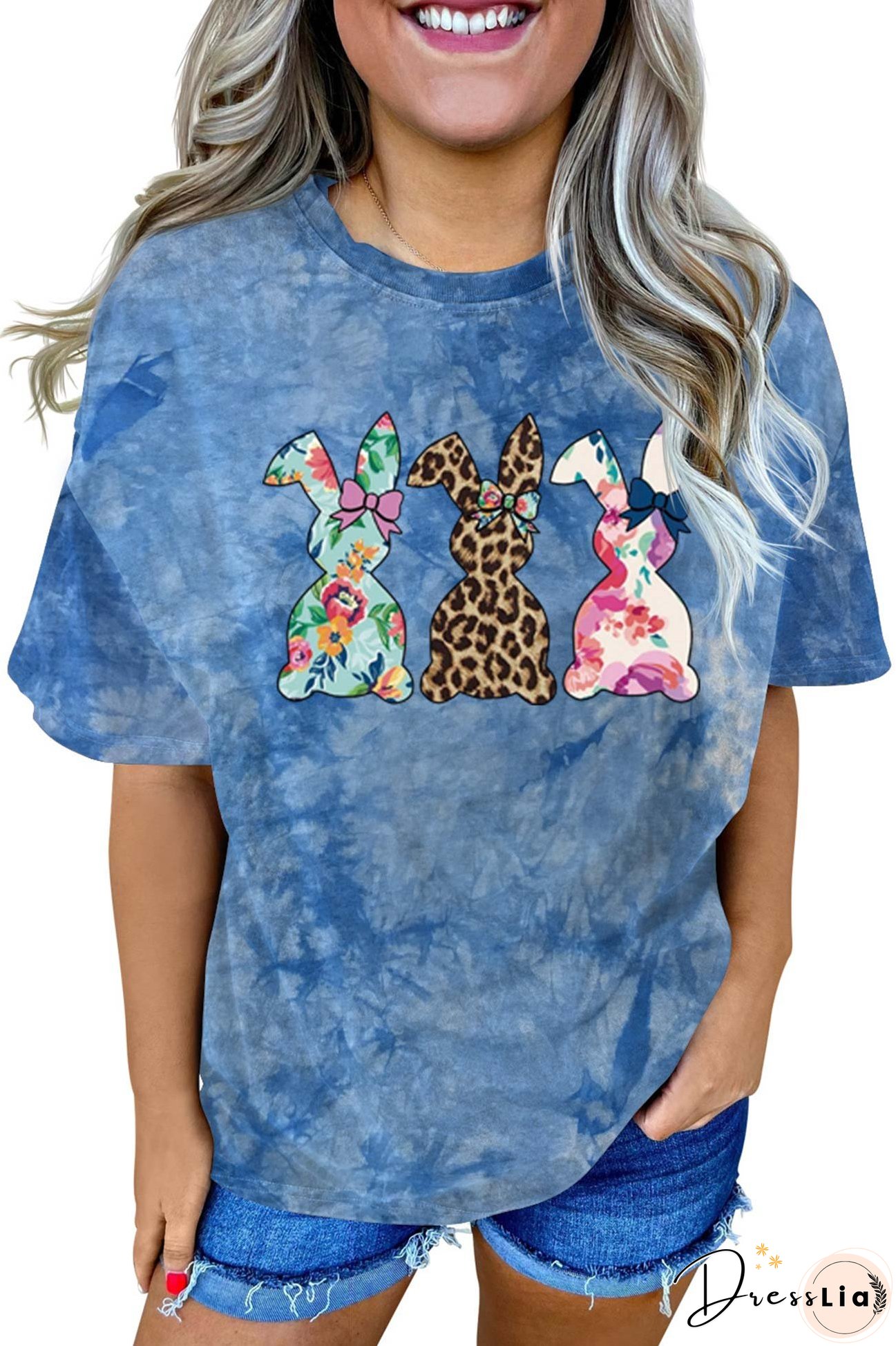 Tie-dyed Rabbit Graphic T-shirt